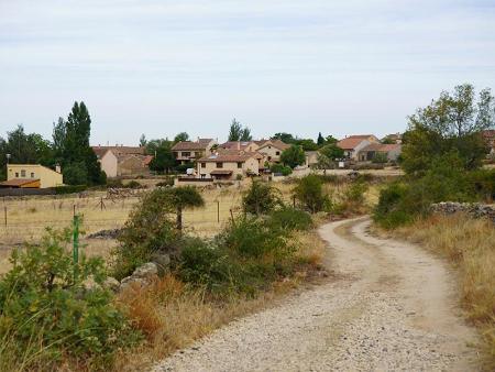 Imagen Un total de ciento sesenta y tres localidades invertirán cerca de un millón de euros en la reparación y el mantenimiento de infraestructuras rurales gracias a las ayudas de la Diputación